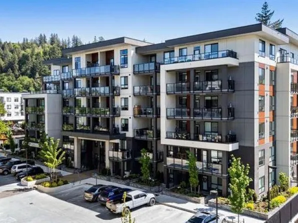 45505 Campus Dr #112, Chilliwack, BC V2R 6L2