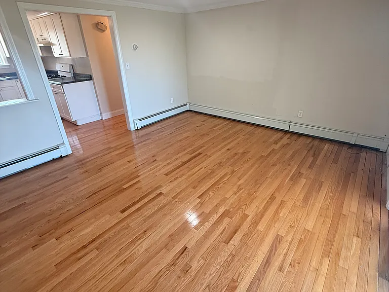 51 Plover Rd #D — Photo 11