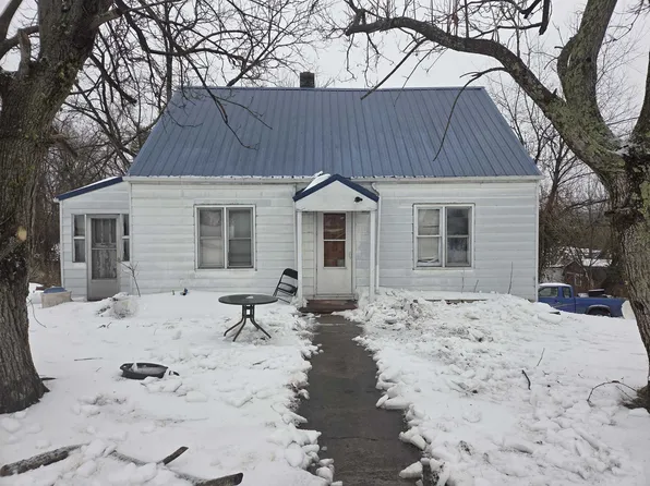 102 Linden St, Ripplemead, VA 24150