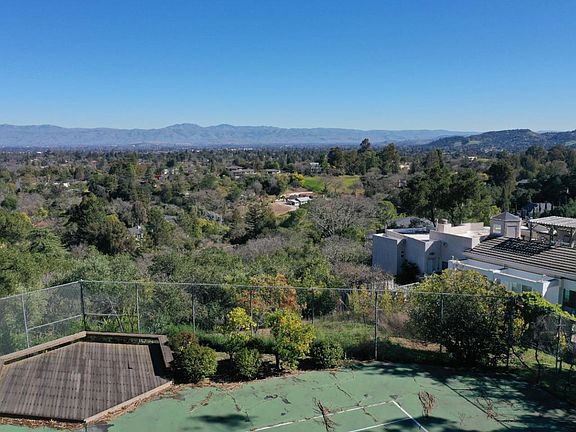 3rd image of 0 Hillview Dr