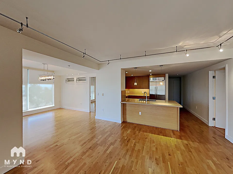 325 China Basin St #207