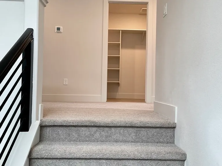 190 E Caldera St — Photo 24