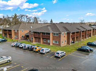 475 Parkhill Rd W #213, Peterborough, ON K9H 7M5