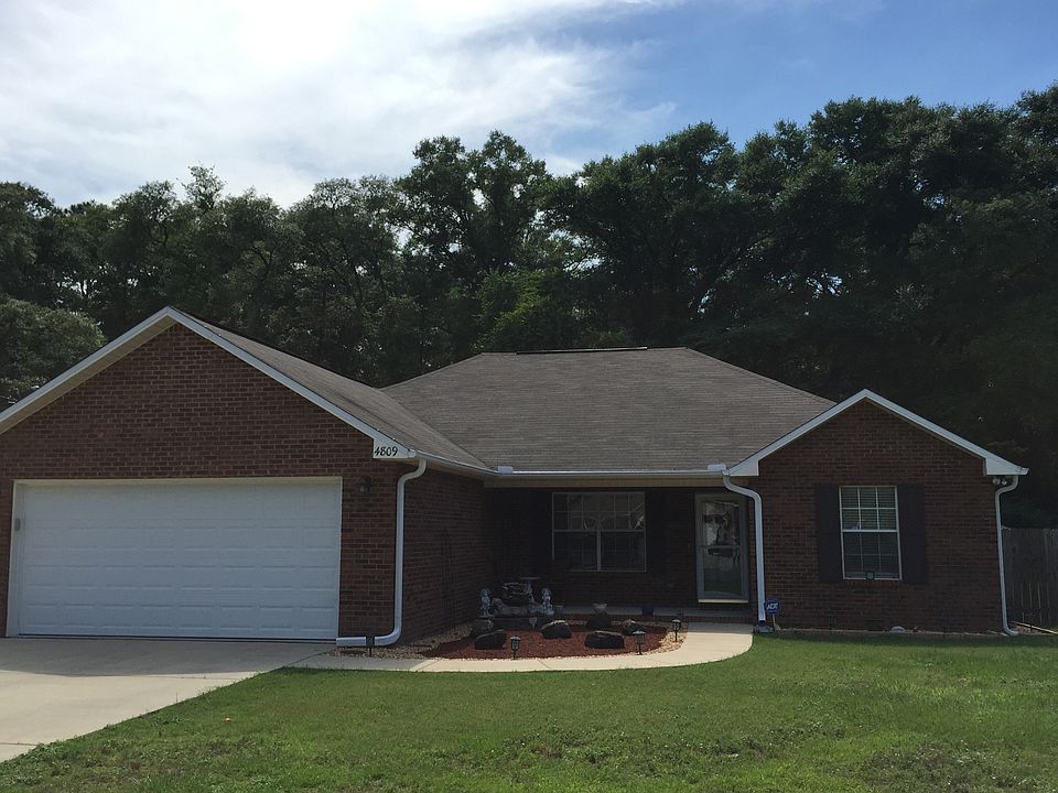 1st image of 4809 Acorn Dr