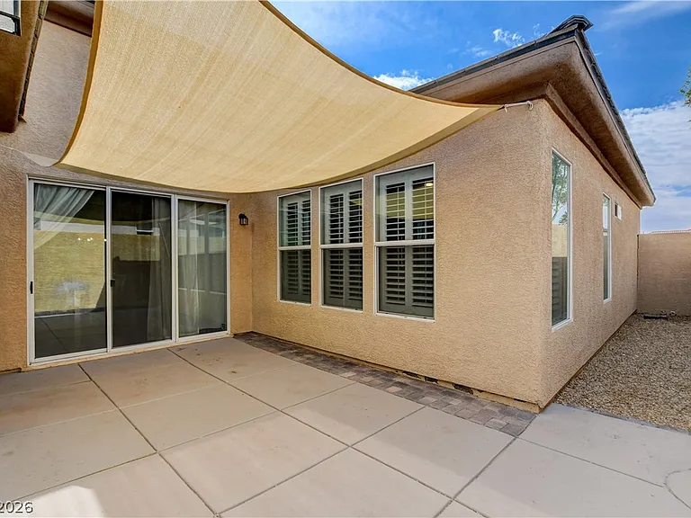 8086 Merlewood Ave — Photo 69