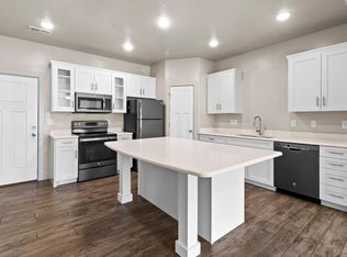 Greyhawk Townhomes, Layton, UT 84040