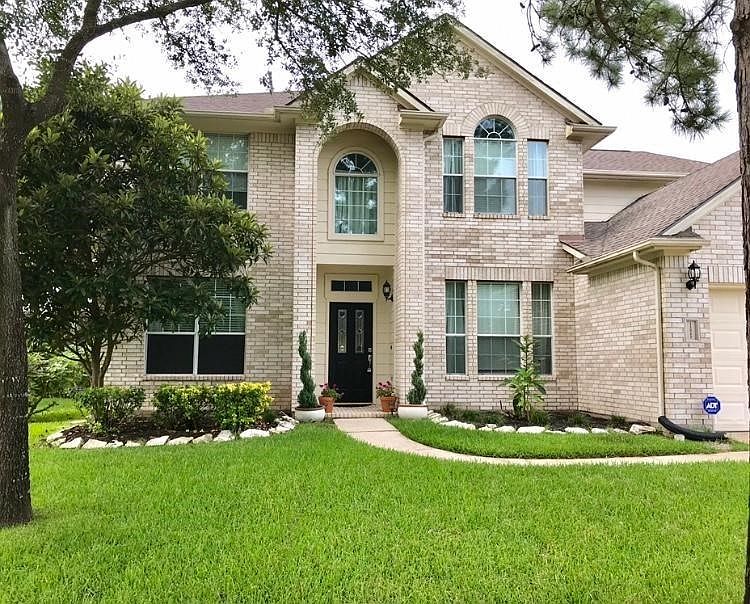1st image of 12027 Canyon Mills Dr