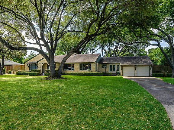 2nd image of 5762 Berkshire Ln