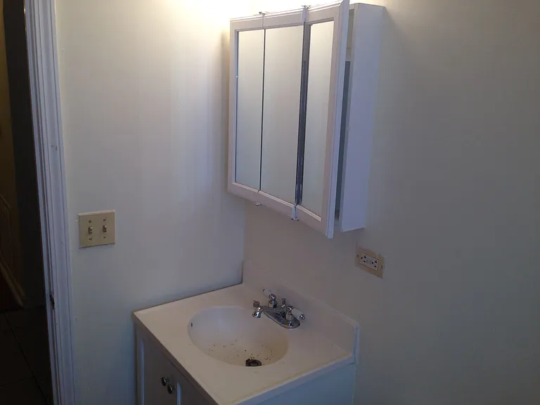 7606 S Union Ave #G — Photo 16