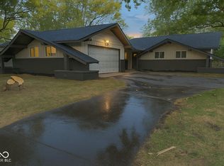 975 N Burbank Rd, Indianapolis, IN 46219