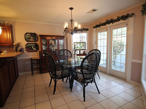 4th image of 119 Lake Powell Dr