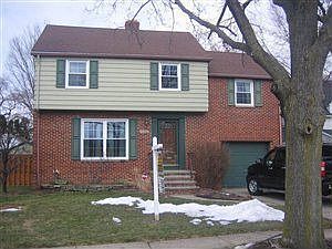 2nd image of 15216 Rosemary Ave