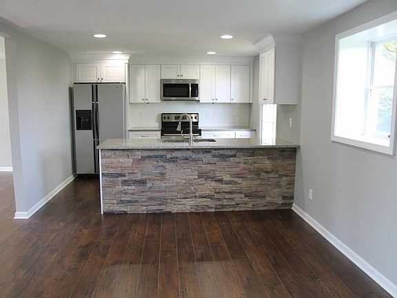 5th image of 1648 Brentwood Ct