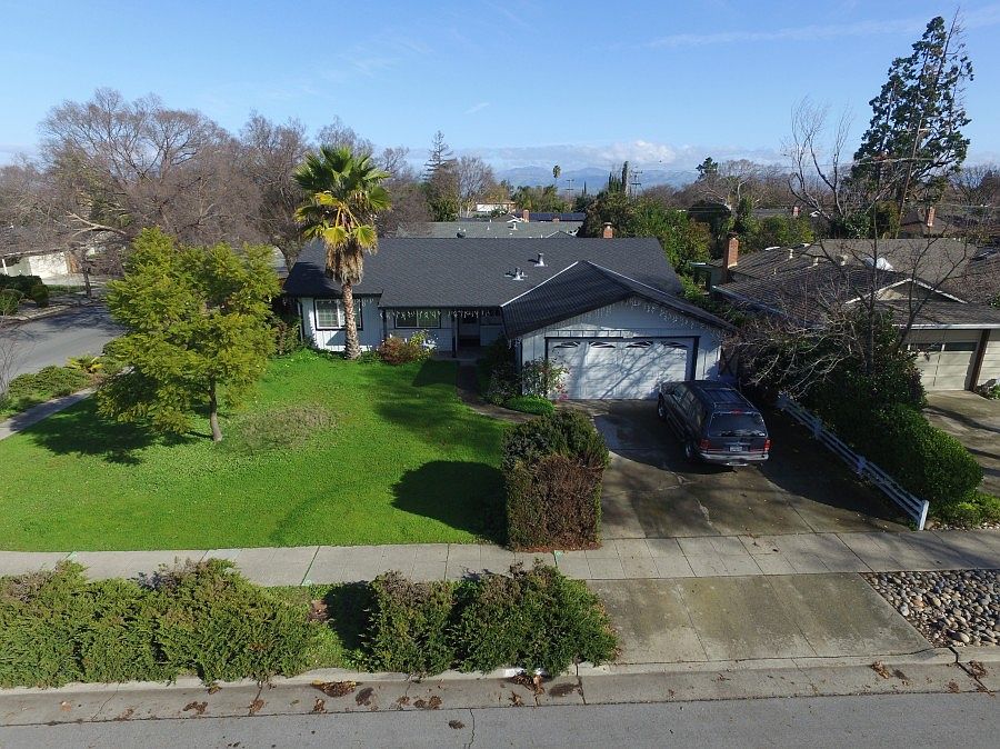 2nd image of 5252 Joseph Ln