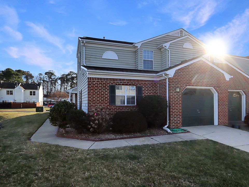 1st image of 106 Linden Ct