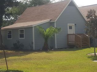 601 3rd St, Louise, TX 77455