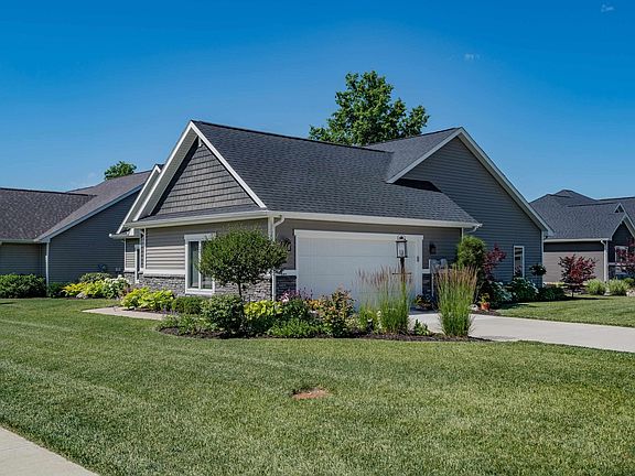 4th image of 9807 Oak Trail Rd