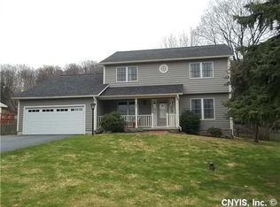 101 Peridot Dr, Syracuse, NY 13219