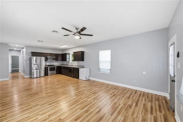 2318 Seminole Pl — Photo 1