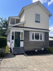345 1/2 N Bromley Ave, Scranton, PA, 18504