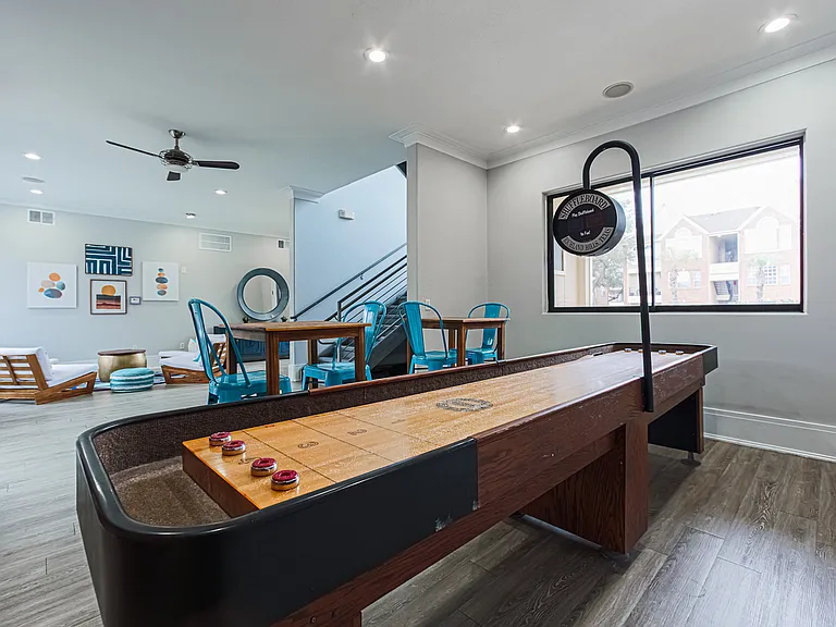 The Village at Bellaire Apartments — Photo 10
