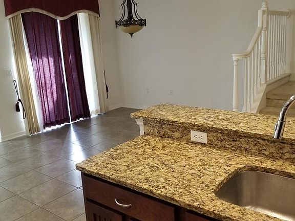4th image of 2559 Passamonte Dr