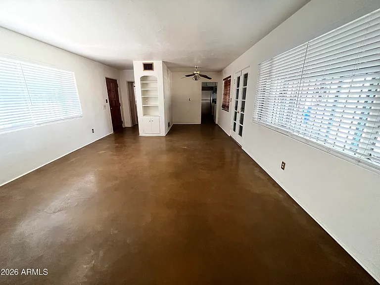 117 N Sawtelle Ave — Photo 14