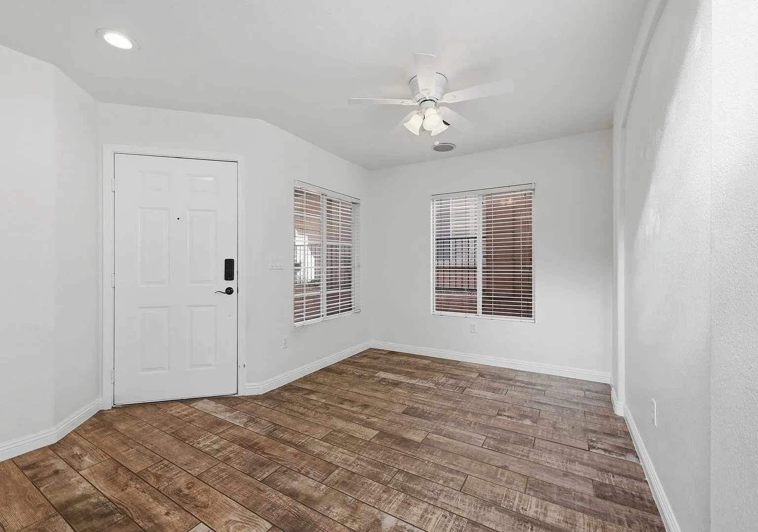 Summerlin Area Pool Home in Gated Community! — Photo 4