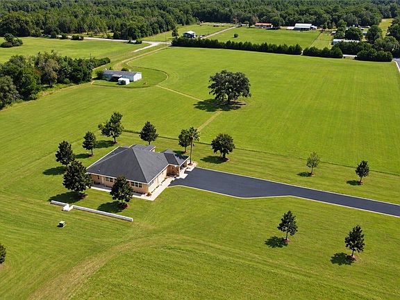 3rd image of 6147 White Rd
