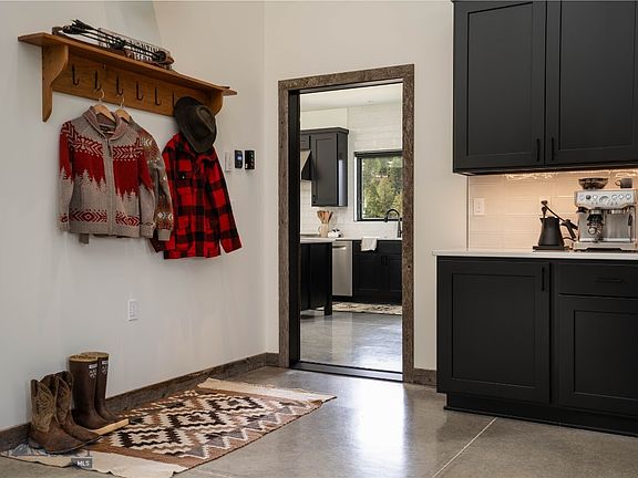 4th image of 182 Elk Ridge Rd