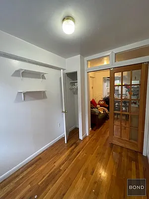 Rented by Bond New York | media 9