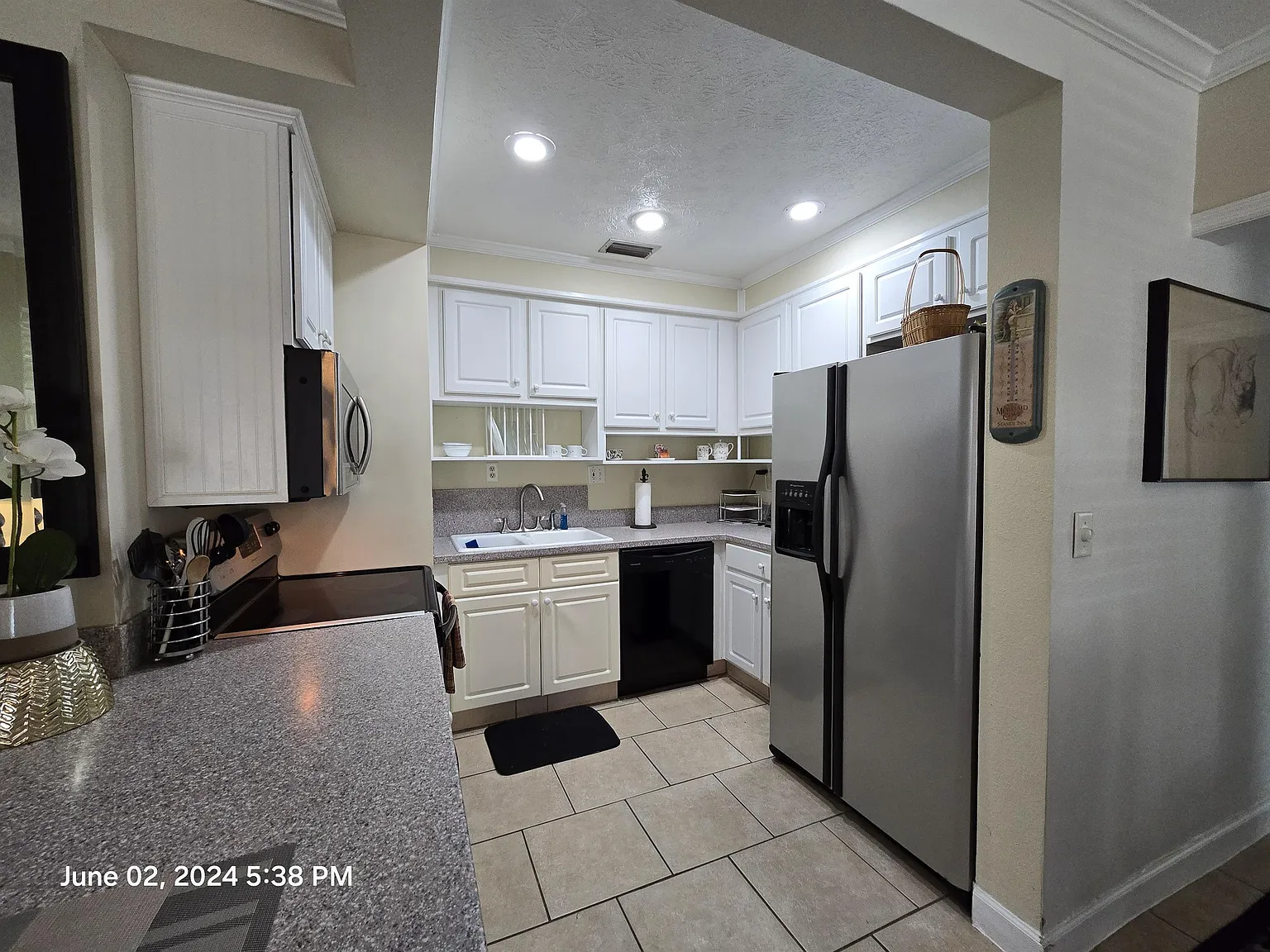 1200 Clay Avenue (House) - 1 — Photo 4