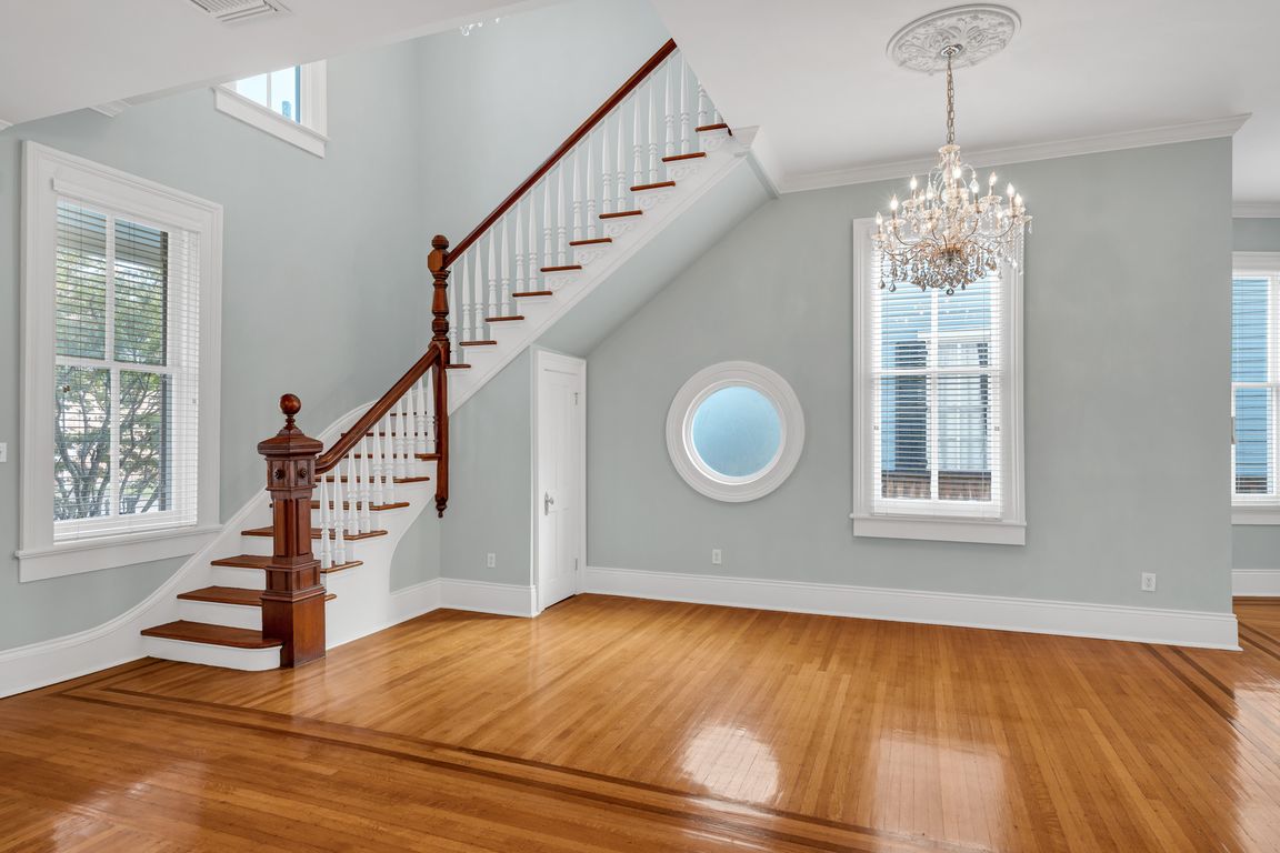 next background image