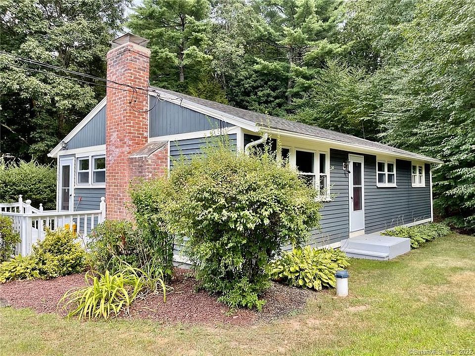 1st image of 76 Fernwood Dr