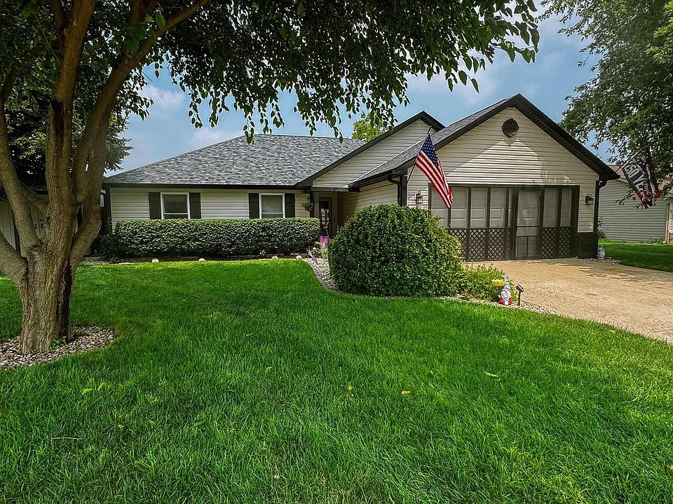 1st image of 608 Paden Dr