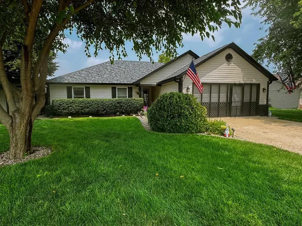 608 Paden Dr, Dayton, IN 47941