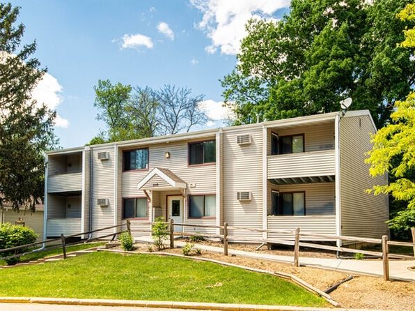 1101-1121 Macarthur Rd #9