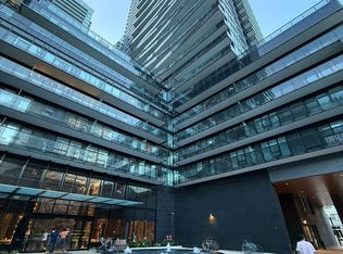 127 Broadway Ave #3705, Toronto, ON M4P 1V4