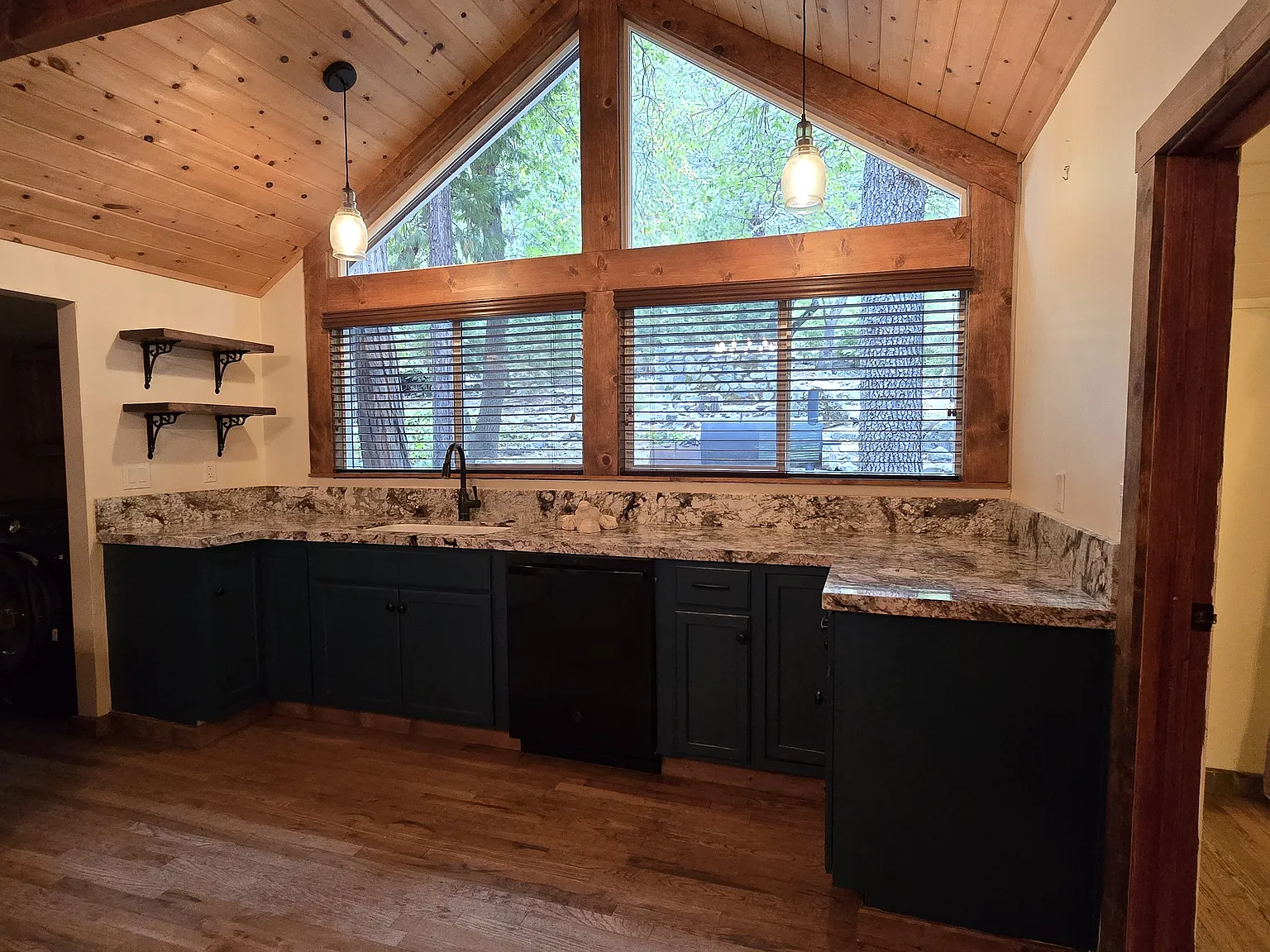 1 bed, 772 sqft, $1,750 — Photo 4