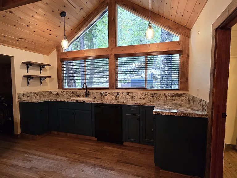 9256 Wood Rd — Photo 4
