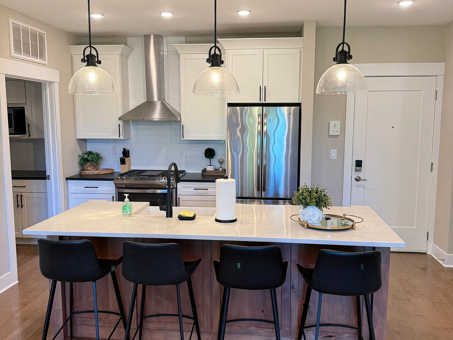 116 West Ave — Photo 2