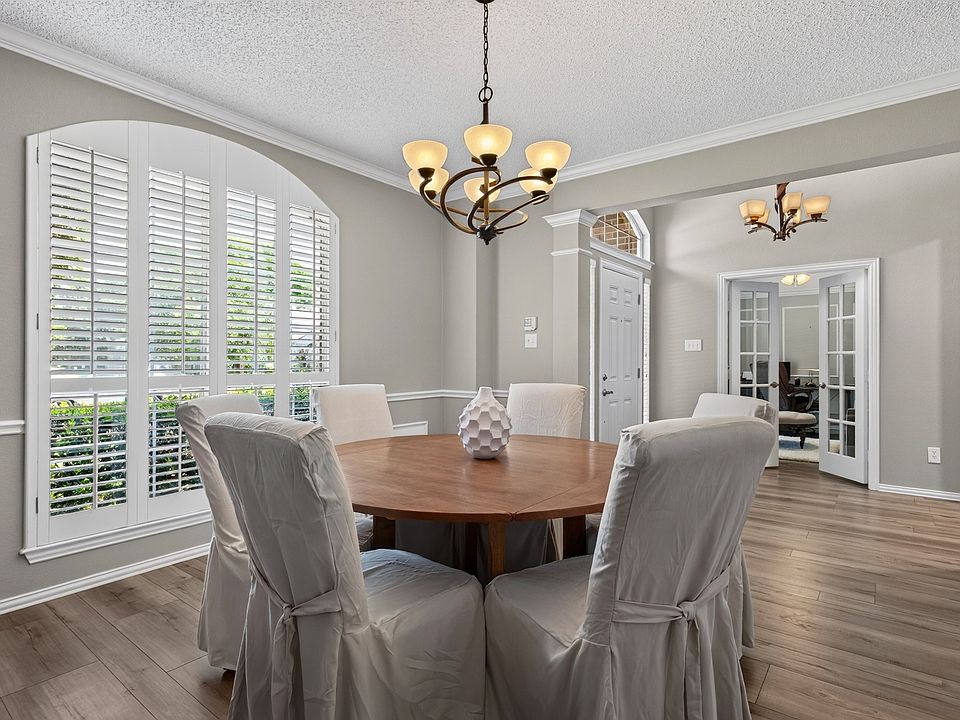 1st image of 2112 Monticello Cir