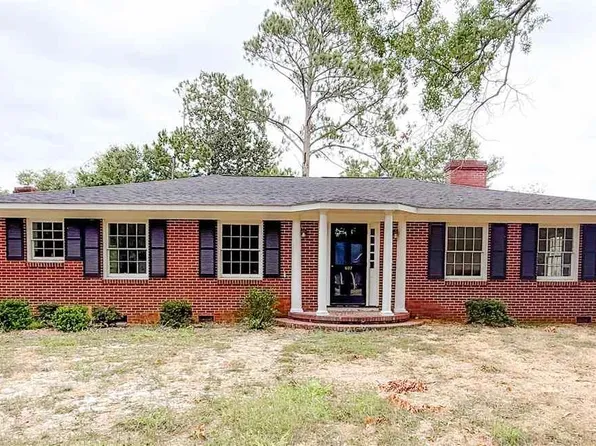 607 E Roosevelt St, Dillon, SC 29536
