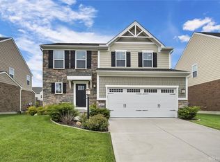 1617 Cedar Creek Dr, Centerville, OH 45458