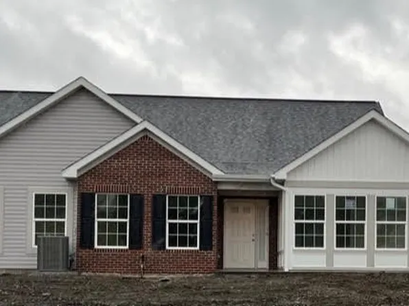 1242 Sandy Ridge Dr, Sarver, PA 16055