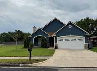 102 Lexington Ln, Victoria, TX 77901