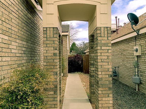 4th image of 7616 Copperfield Dr NE