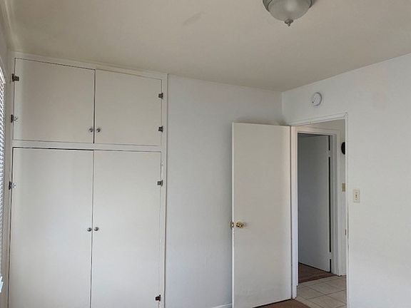 2nd image of 1419 Langford St