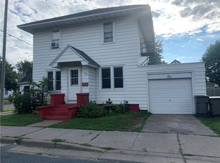 633 Starr Ave #1 & 2, Eau Claire, WI 54703