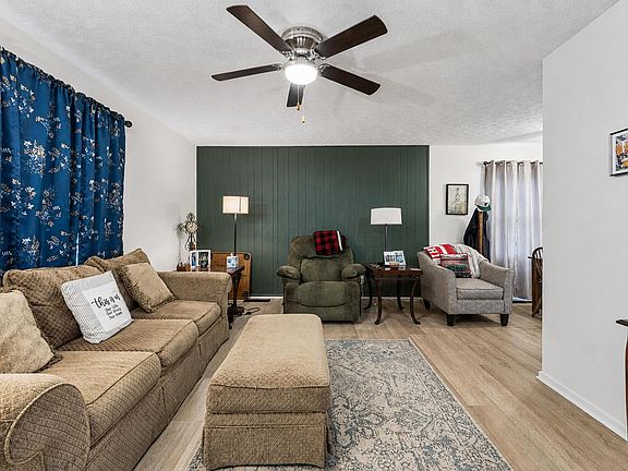 4th image of 713 Gilmore Dr